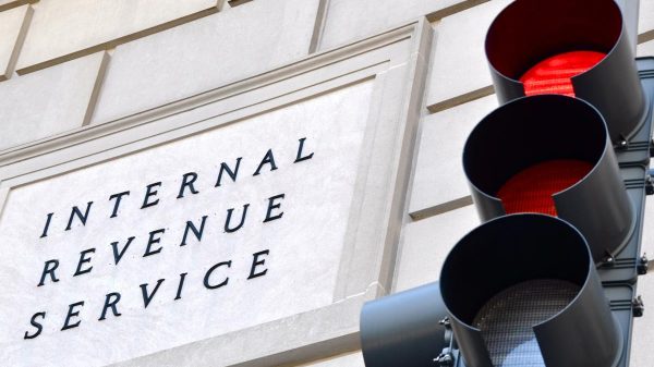 IRS Alerts Individual Taxpayers About Abusive ESOP Schemes [Photo: National Association of Plan Advisors]