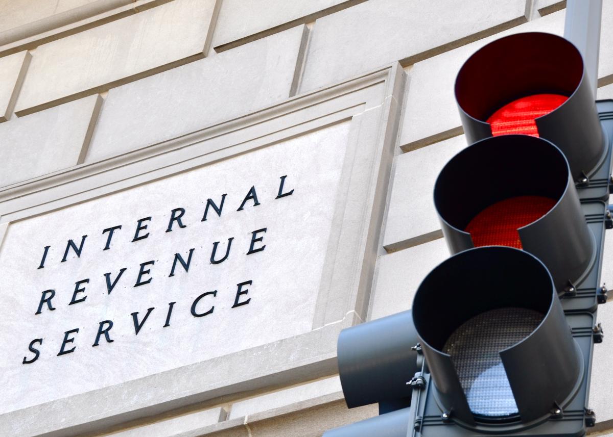 IRS Alerts Individual Taxpayers About Abusive ESOP Schemes [Photo: National Association of Plan Advisors]