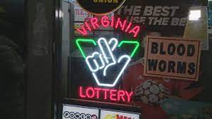 Virginia Lottery Winner Calimed $1M Jackpot Prize [Photo: WJLA]
