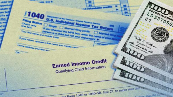 IRS to Start Issuing $7,430 in Credits Today: Who Qualifies for Refunds Starting Tuesday? (Photo from: Money)