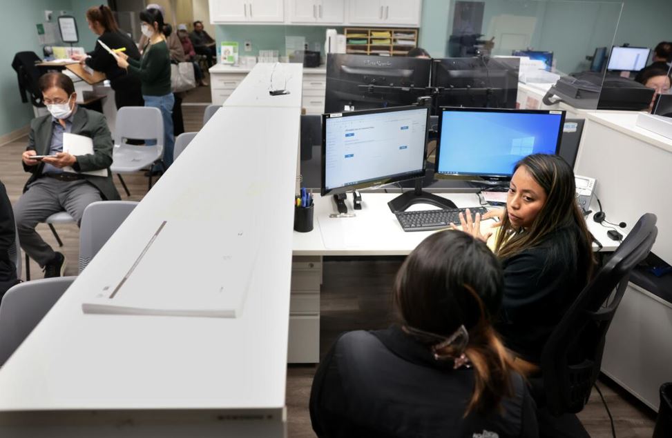 Through The Help Of Free Tax Preparation In L.A., Low-Income Workers In The State Can Get Tax Rebates Check This Year 