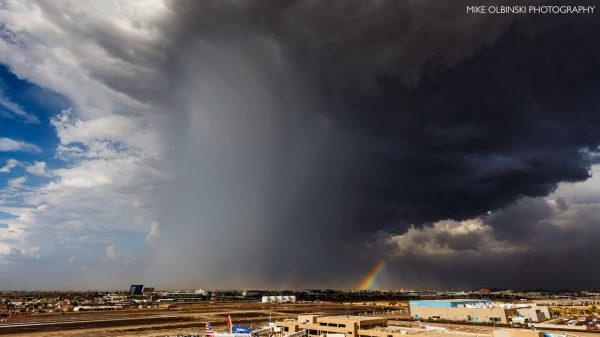 Severe Winds to Blast Phoenix—Flying Debris, Power Outages, and Travel Nightmares Possible